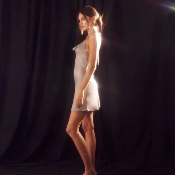 ✨ Abercrombie & Fitch Cowl Neck Slip Mini Dress - Picture 4 of 12